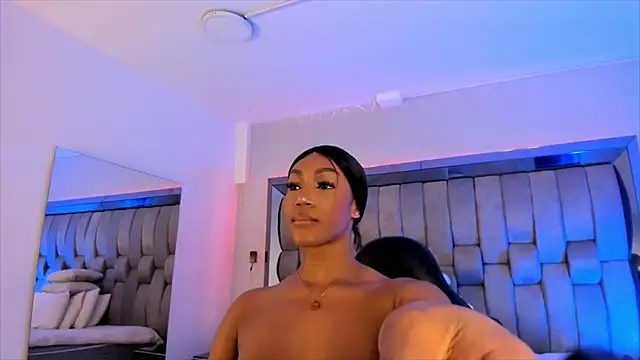 Snapshot of ChaynnaCooper chatting on 02/22/25, 05:46 ChaynnaCooper online show from 02/22/25, 05:46