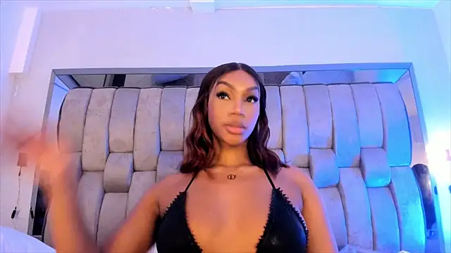 Snapshot of ChaynnaCooper chatting on 03/14/25, 02:52 ChaynnaCooper online show from 03/14/25, 02:52