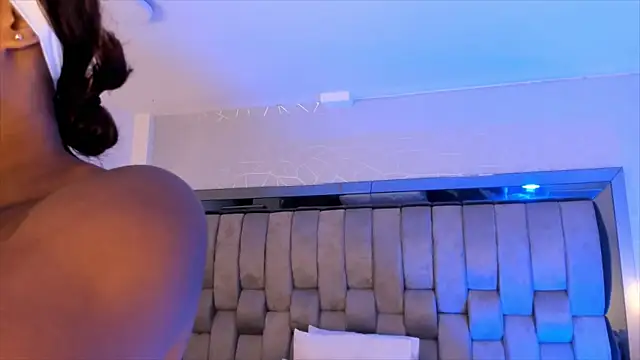 Snapshot of ChaynnaCooper chatting on 03/15/25, 12:34 ChaynnaCooper online show from 03/15/25, 12:34