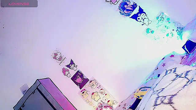 Snapshot of HELEM__S7 chatting on 10/13/25, 01:11 HELEM S7 online show from 10/13/25, 01:11