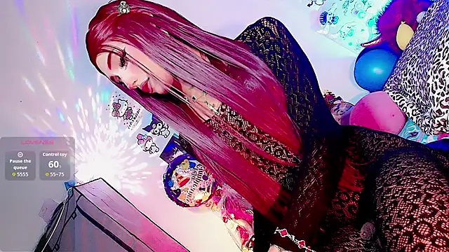 Snapshot of HELEM__S7 chatting on 11/26/25, 11:22 HELEM S7 online show from 11/26/25, 11:22