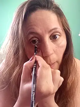 SofiEstevez online show from 09/18/25, 04:42
