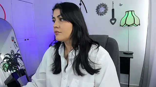 Snapshot of GretaX-X chatting on 09/08/25, 08:08 GretaX-X online show from 09/08/25, 08:08