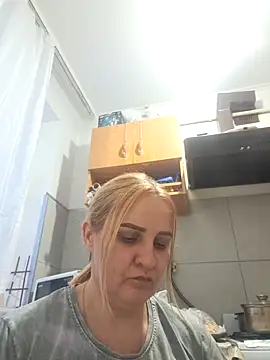 Snapshot of Malichkaanna30 chatting on 01/10/26, 02:41 Malichkaanna30 online show from 01/10/26, 02:41