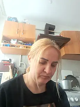 Snapshot of Malichkaanna30 chatting on 01/13/26, 10:53 Malichkaanna30 online show from 01/13/26, 10:53