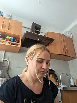 Snapshot of Malichkaanna30 chatting on 02/16/26, 10:00 Malichkaanna30 online show from 02/16/26, 10:00