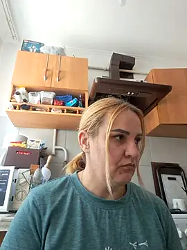 Snapshot of Malichkaanna30 chatting on 02/21/26, 08:26 Malichkaanna30 online show from 02/21/26, 08:26