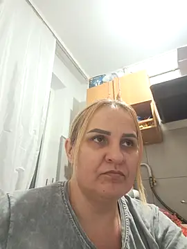 Snapshot of Malichkaanna30 chatting on 02/25/26, 04:49 Malichkaanna30 online show from 02/25/26, 04:49