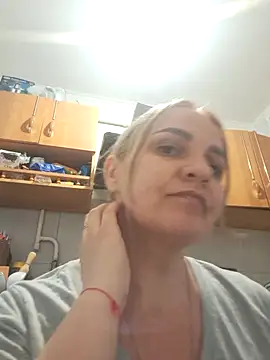 Snapshot of Malichkaanna30 chatting on 03/15/26, 04:35 Malichkaanna30 online show from 03/15/26, 04:35