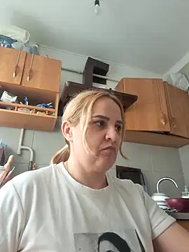 Snapshot of Malichkaanna30 chatting on 04/07/26, 01:55 Malichkaanna30 online show from 04/07/26, 01:55