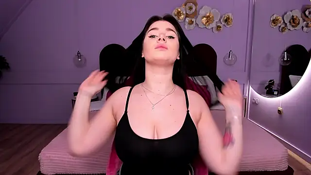 Snapshot of MelanieCarterr chatting on 02/04/25, 03:04 MelanieCarterr online show from 02/04/25, 03:04