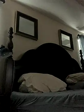 Snapshot of hardfloppycocktoplaywith chatting on 09/23/25, 01:58 hardfloppycocktoplaywith online show from 09/23/25, 01:58