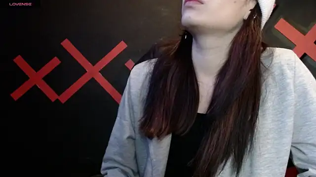 Snapshot of _yuyi chatting on 03/09/25, 11:14  yuyi online show from 03/09/25, 11:14