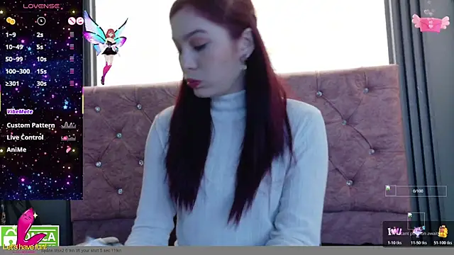 Snapshot of _yuyi chatting on 10/21/25, 01:01  yuyi online show from 10/21/25, 01:01