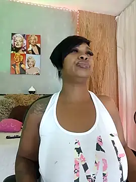 nahiarapalmer19 online show from 04/01/26, 10:07