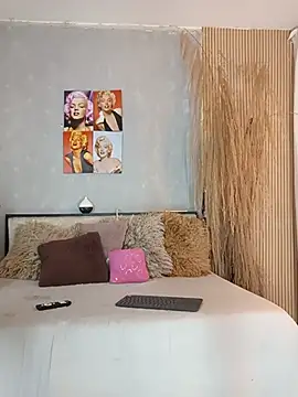 nahiarapalmer19 online show from 07/10/26, 12:59