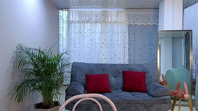 mei sweetcat online show from 02/02/25, 10:39