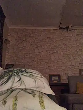 Snapshot of TheeRealShow chatting on 12/06/24, 02:38 TheeRealShow online show from 12/06/24, 02:38