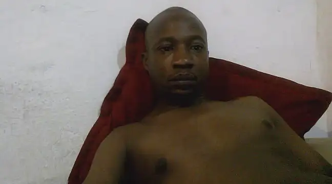 Snapshot of TheeRealShow chatting on 01/21/25, 07:06 TheeRealShow online show from 01/21/25, 07:06