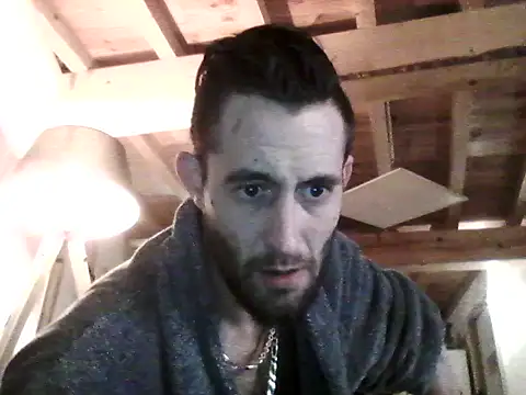 Snapshot of Bigkisslove chatting on 02/08/26, 05:22 Bigkisslove online show from 02/08/26, 05:22