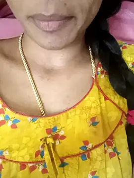 Ambika01 online show from 10/31/25, 01:34