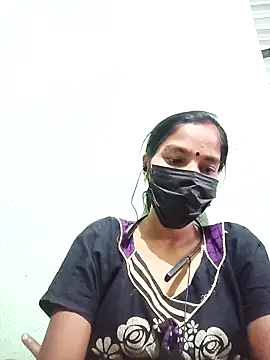 Snapshot of anusiya01 chatting on 01/11/25, 02:30 anusiya01 online show from 01/11/25, 02:30