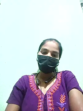 Snapshot of anusiya01 chatting on 02/03/25, 03:06 anusiya01 online show from 02/03/25, 03:06