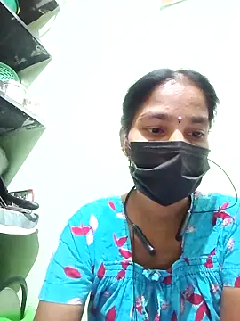 Snapshot of anusiya01 chatting on 02/05/25, 05:31 anusiya01 online show from 02/05/25, 05:31