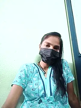 Snapshot of anusiya01 chatting on 02/11/25, 07:54 anusiya01 online show from 02/11/25, 07:54