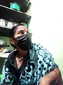 Snapshot of anusiya01 chatting on 02/15/25, 04:01 anusiya01 online show from 02/15/25, 04:01