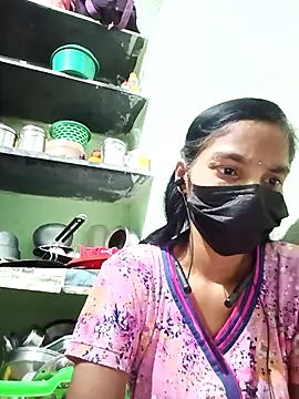 Snapshot of anusiya01 chatting on 03/02/25, 04:53 anusiya01 online show from 03/02/25, 04:53