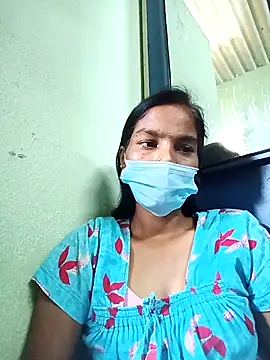 Snapshot of anusiya01 chatting on 10/06/25, 04:54 anusiya01 online show from 10/06/25, 04:54