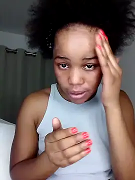 Snapshot of cattallinna98 chatting on 03/22/25, 04:15 cattallinna98 online show from 03/22/25, 04:15