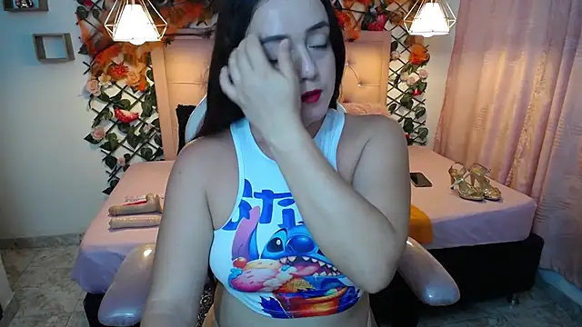 Snapshot of ElizabethSweet_ chatting on 10/27/25, 07:29 ElizabethSweet online show from 10/27/25, 07:29