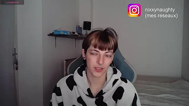 Nixxy naughty online show from 02/03/25, 06:07