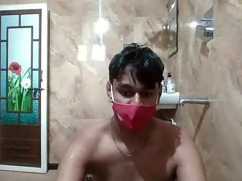 Snapshot of brownguy1234 chatting on 12/08/24, 07:05 brownguy1234 online show from 12/08/24, 07:05