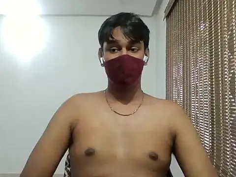 Snapshot of brownguy1234 chatting on 12/29/24, 09:50 brownguy1234 online show from 12/29/24, 09:50