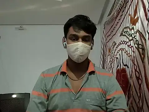 Snapshot of brownguy1234 chatting on 01/03/25, 04:22 brownguy1234 online show from 01/03/25, 04:22