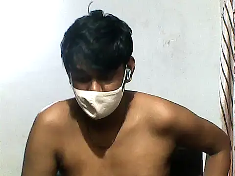 Snapshot of brownguy1234 chatting on 01/03/25, 06:03 brownguy1234 online show from 01/03/25, 06:03