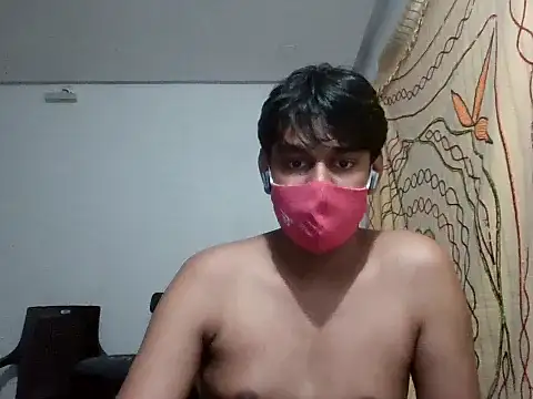 Snapshot of brownguy1234 chatting on 01/18/25, 12:57 brownguy1234 online show from 01/18/25, 12:57