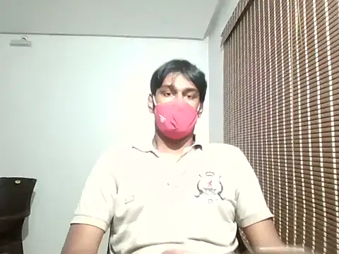 Snapshot of brownguy1234 chatting on 01/19/25, 03:32 brownguy1234 online show from 01/19/25, 03:32