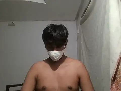 Snapshot of brownguy1234 chatting on 01/28/25, 08:15 brownguy1234 online show from 01/28/25, 08:15