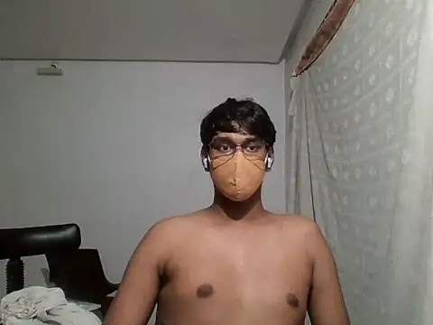 Snapshot of brownguy1234 chatting on 02/04/25, 04:50 brownguy1234 online show from 02/04/25, 04:50