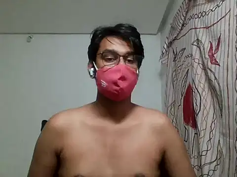 Snapshot of brownguy1234 chatting on 02/15/25, 10:52 brownguy1234 online show from 02/15/25, 10:52