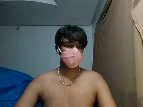 Snapshot of brownguy1234 chatting on 03/11/25, 09:26 brownguy1234 online show from 03/11/25, 09:26