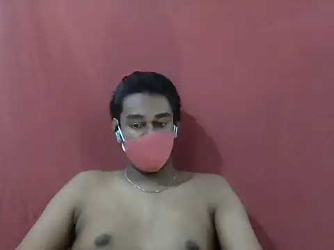 Snapshot of brownguy1234 chatting on 03/13/25, 10:05 brownguy1234 online show from 03/13/25, 10:05