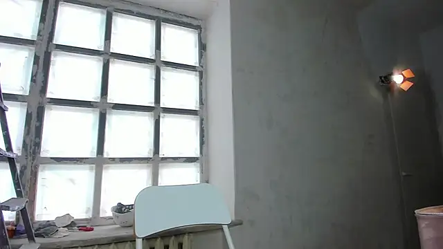 Snapshot of YourSuperModel chatting on 03/20/25, 04:40 YourSuperModel online show from 03/20/25, 04:40