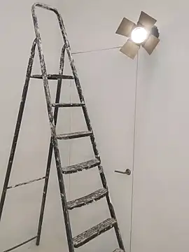 Snapshot of YourSuperModel chatting on 10/30/25, 12:17 YourSuperModel online show from 10/30/25, 12:17