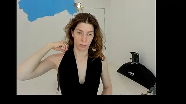 YourSuperModel online show from 04/05/26, 07:38