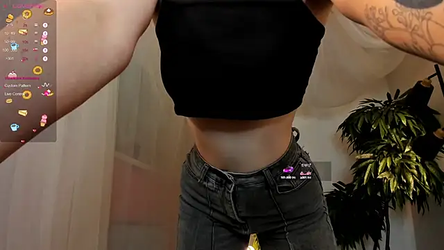 Snapshot of an6elica chatting on 01/31/25, 06:02 an6elica online show from 01/31/25, 06:02